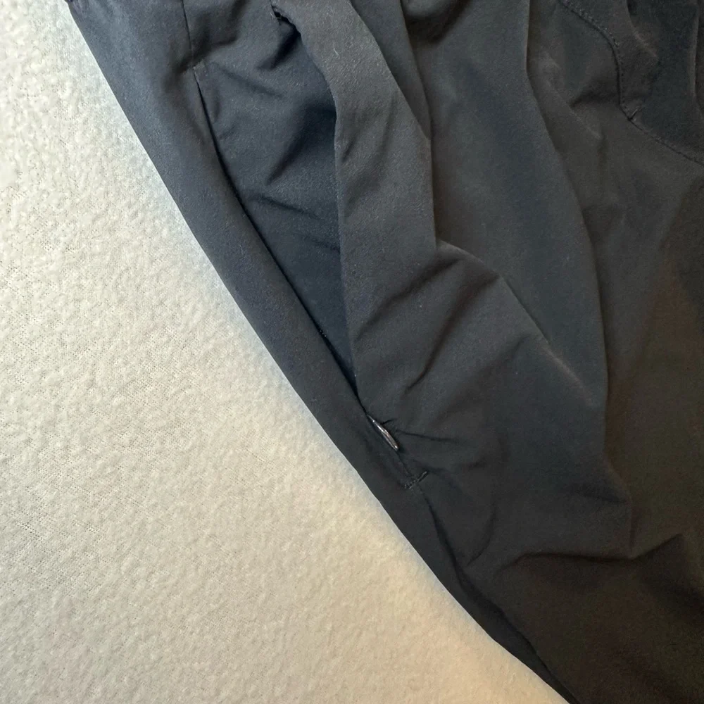 Banana Republic‎ Black Tech Joggers Drawstring Pockets Casual Men’s Size Small